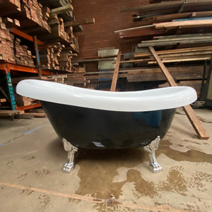 Black/White Freestanding Acrylic Bath Tub